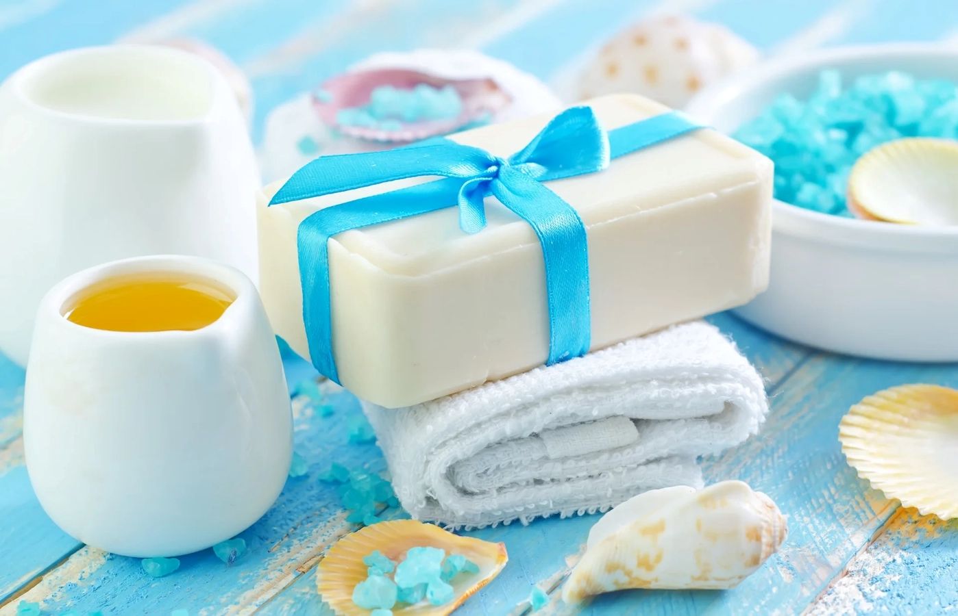 Soaps and detergent powder manufacturing business in Africa, Arise IIP, SEZs, Africa For Investors_investment opportunity, spa luxury business