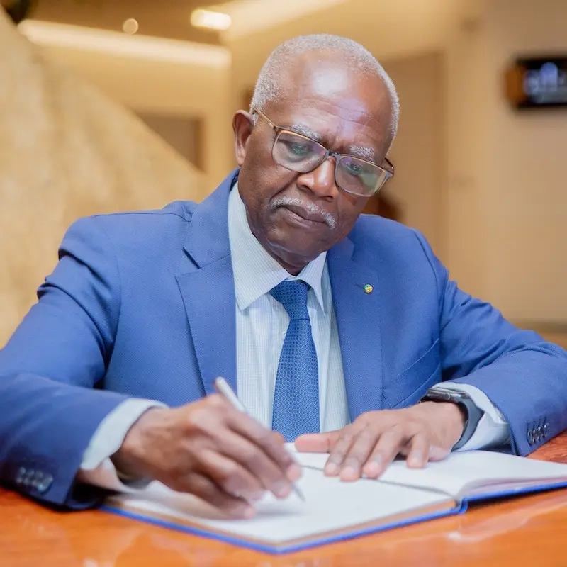 Joseph Owondault Berre, Vice-President of the Gabonese, sharing testimonial about investing in Africa, partnered with Arise IIP,  Africa For Investors